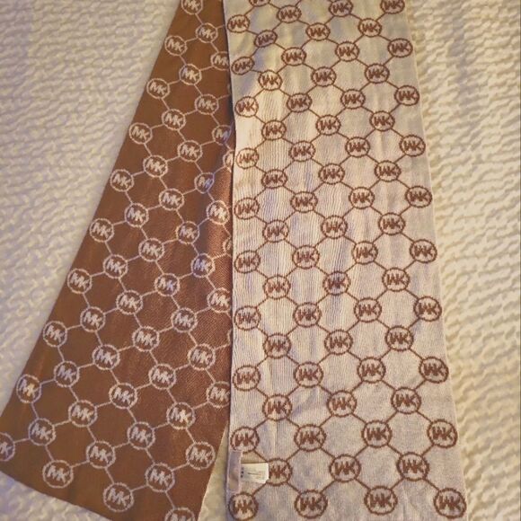 New Michael Kors MK Logo Print Cream/Tan Long Comfy Warm Scarf 60"x 10" Ret $89 - Picture 1 of 4